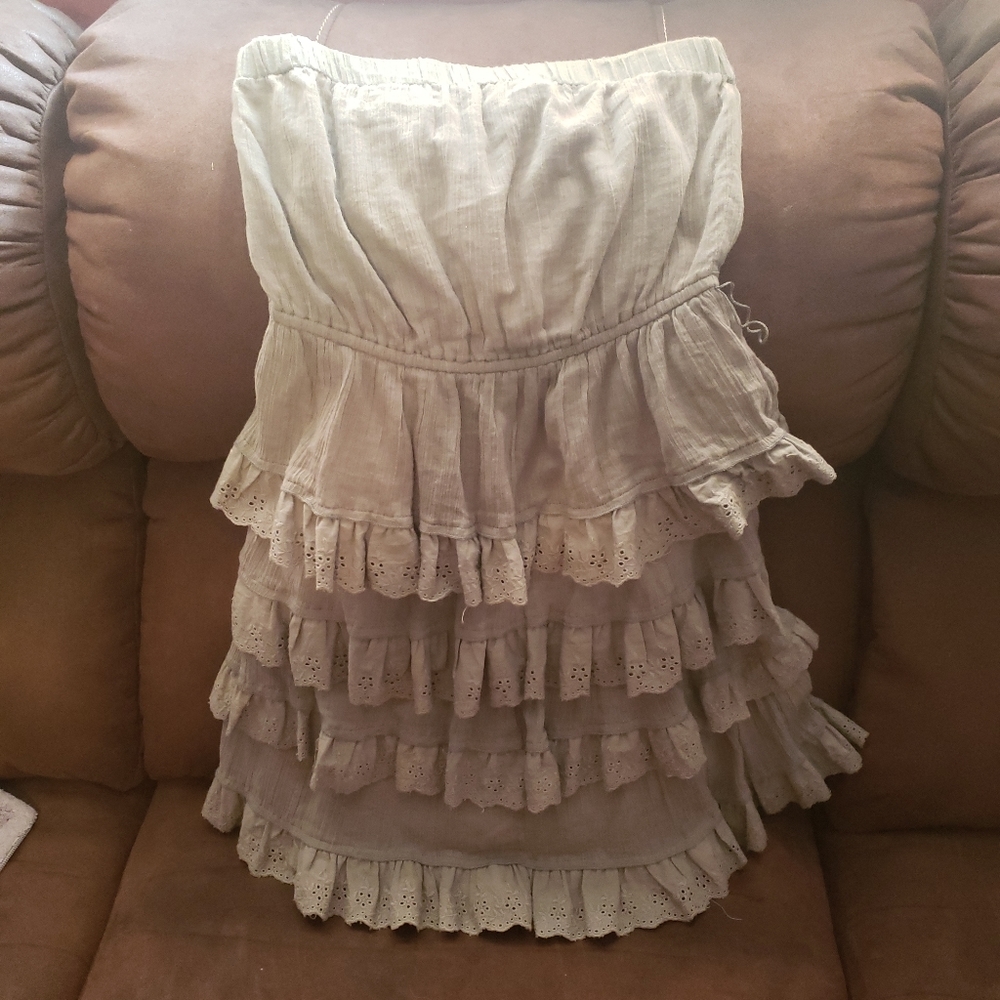 Strapless dress
